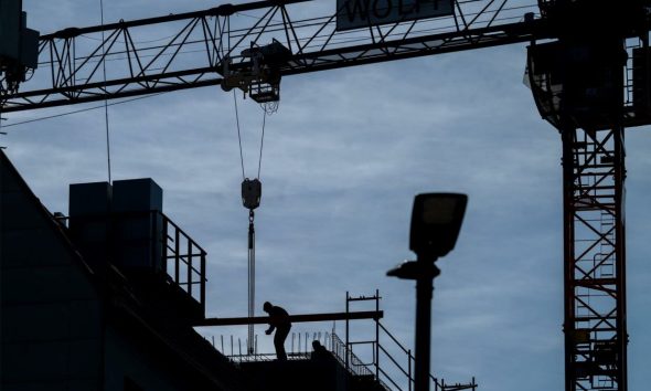 IW-Konjunkturforscher rechnen wegen Zollstreit mit Rezession