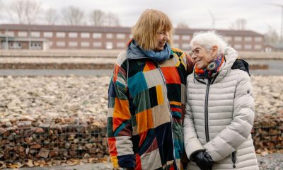 Portrait Barbara Brix (braune Haare) und Yvonne Cossu-Alba (graue Haare) 