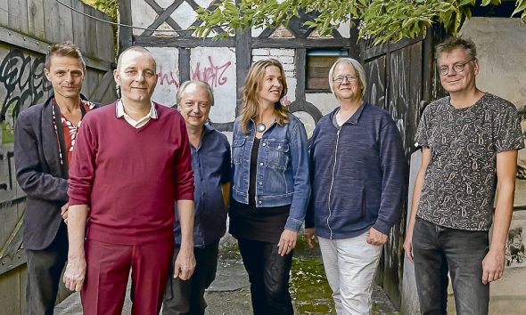 Heim & Welt – »Schafft ein, zwei, viele Reformbühnen!«
