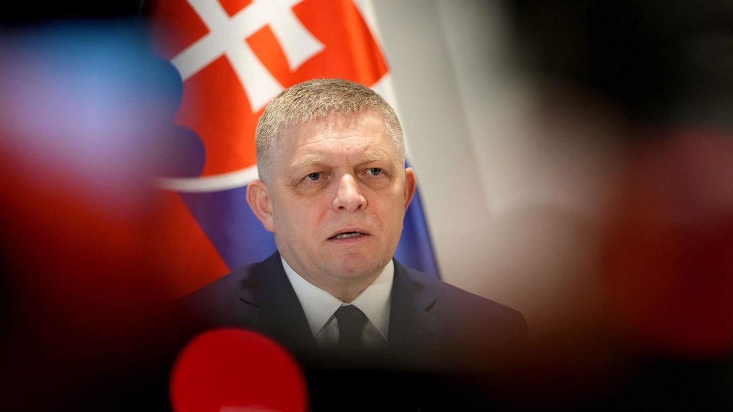 Der slowakische Ministerpräsident Robert Fico droht mit einem Veto gegen das geplante 18. EU-Sanktionspaket gegen Russland. (Arc