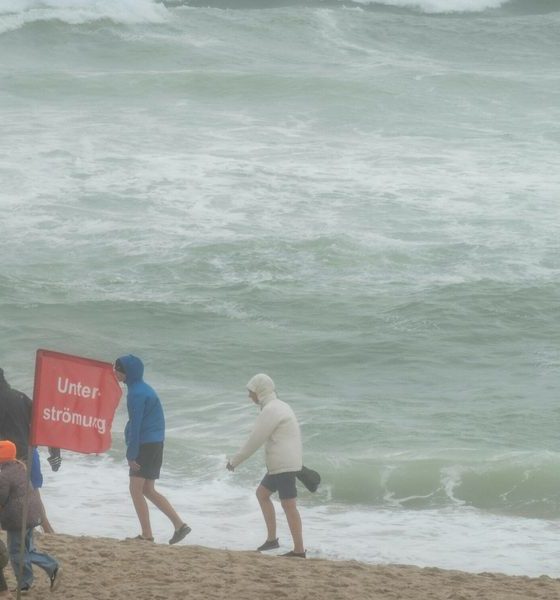 Sturm und Dauerregen, Fähren stellen Betrieb ein: Unwetterwarnung für Sylt