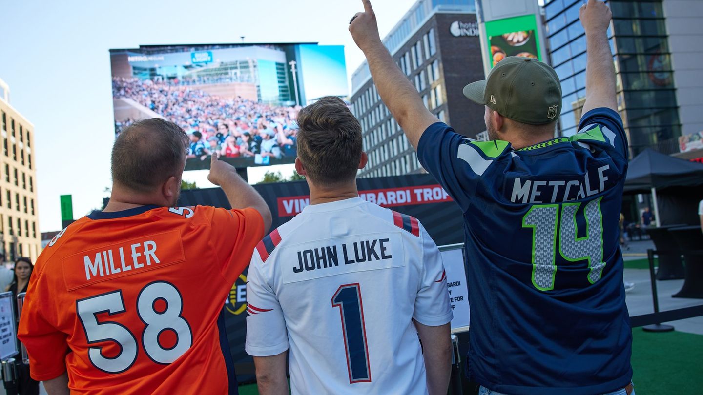 In der gesamten Stadt gibt es verschiedene Fan-Events. Foto: Joerg Carstensen/dpa