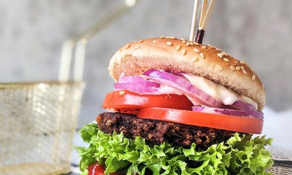 CSU-Agrarminister Rainer warnt vor "Veggie-Burger"-Verbot