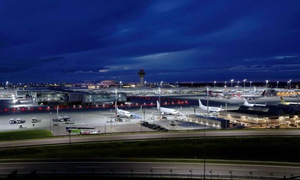Drohnen haben den Flugverkehr am Münchener Flughafen gestört. Foto: Karl-Josef Hildenbrand/dpa