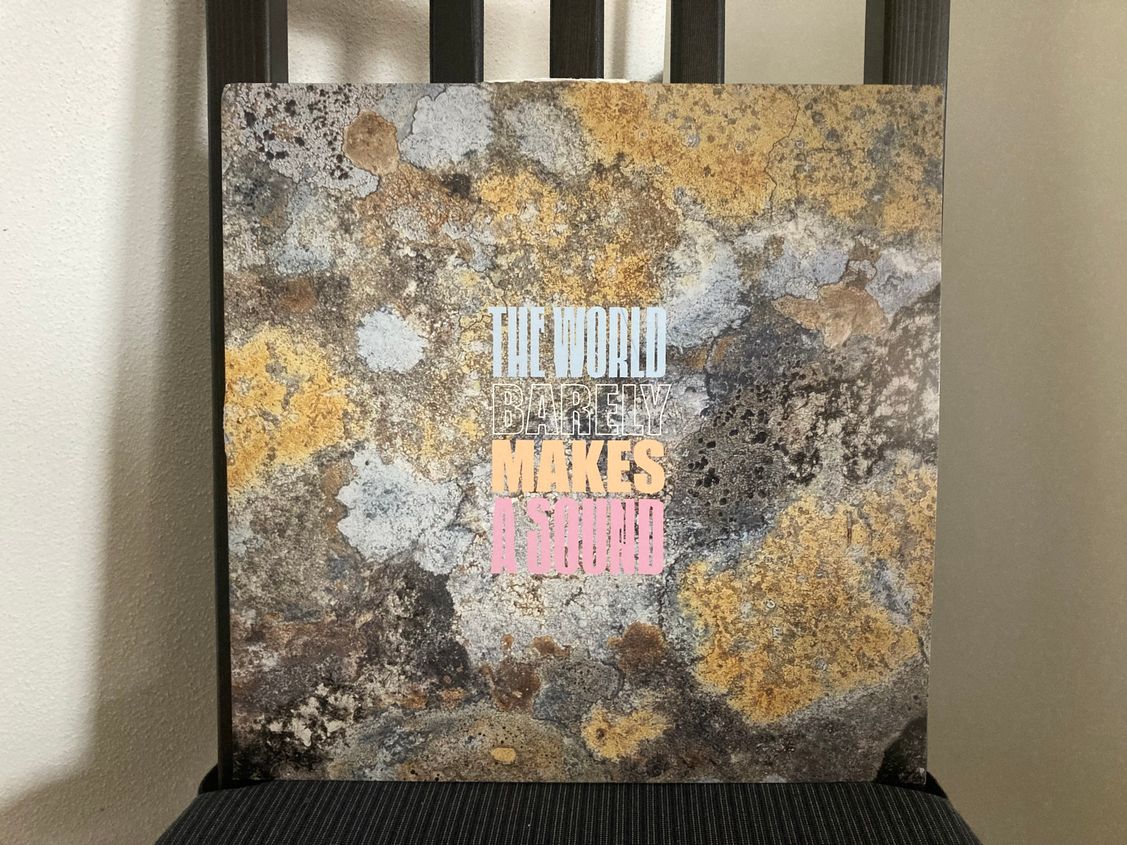 Ogrom Circus - The World Barely Makes A Sound 1