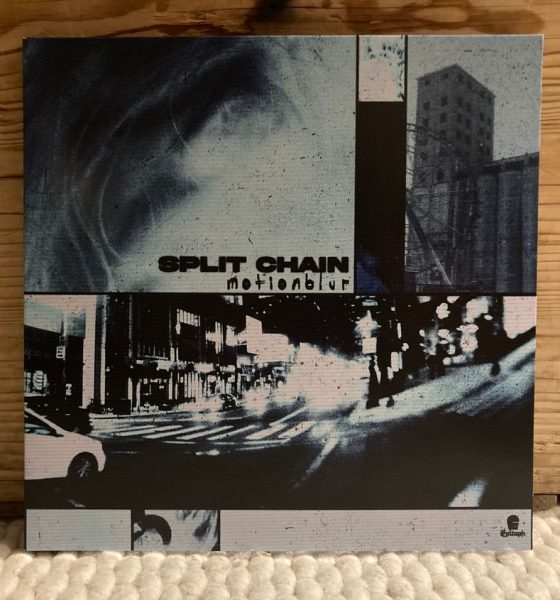 Split Chain - Motionblur 1