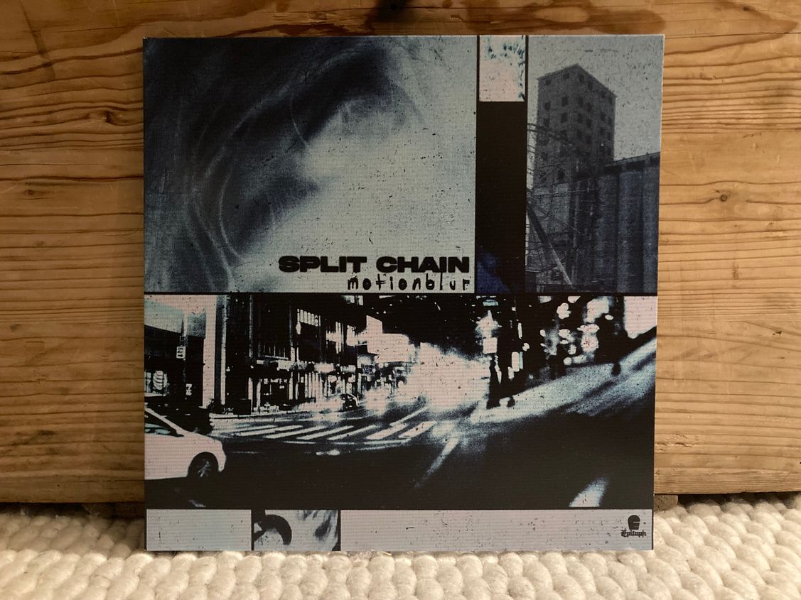 Split Chain - Motionblur 1