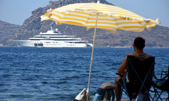 CO2-Fußabdruck von Milliardären – Oligarch Abramowitsch geht juristisch gegen die Linkspartei vor